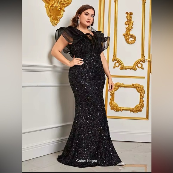PLUS-Luxury Black Sequin Wedding Dress - threedaughtersproperties.com